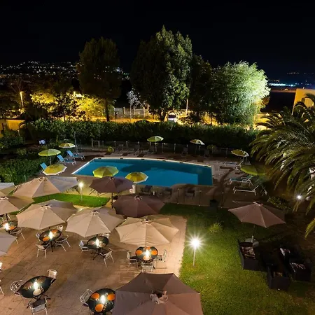 Szálloda Mercure Cannes 4*